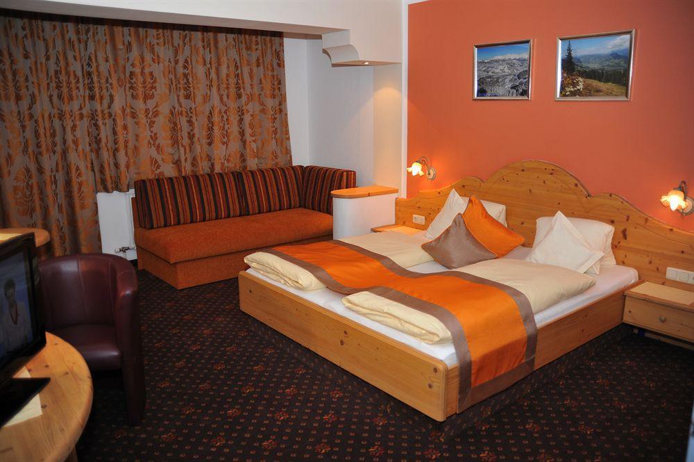 Sport Und Familienhotel Klausen Κίρχμπεργκ ιν Τιρόλ Εξωτερικό φωτογραφία